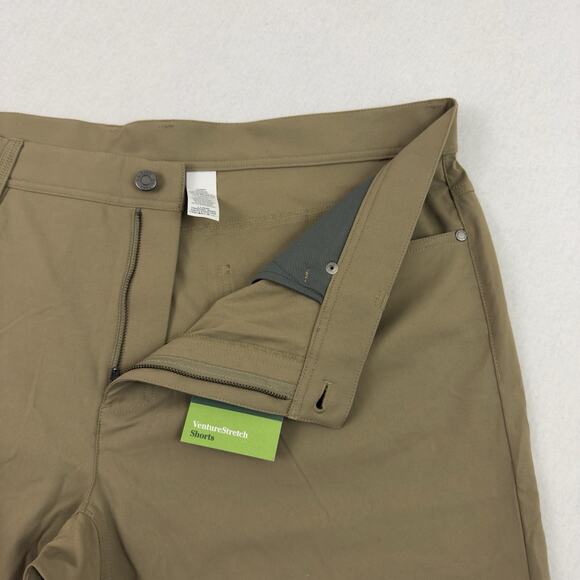 LL Bean Mens Venture Stretch Shorts 42W 10" Beige 5-Pocket Nylon Hiking New - Picture 9 of 12